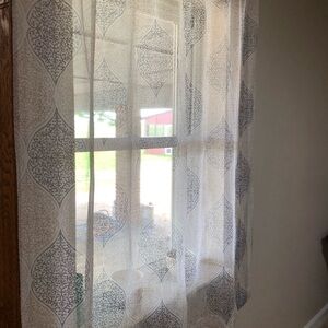 2 sheer panels